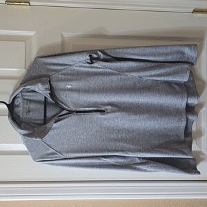 Women's Under Armour Shirt